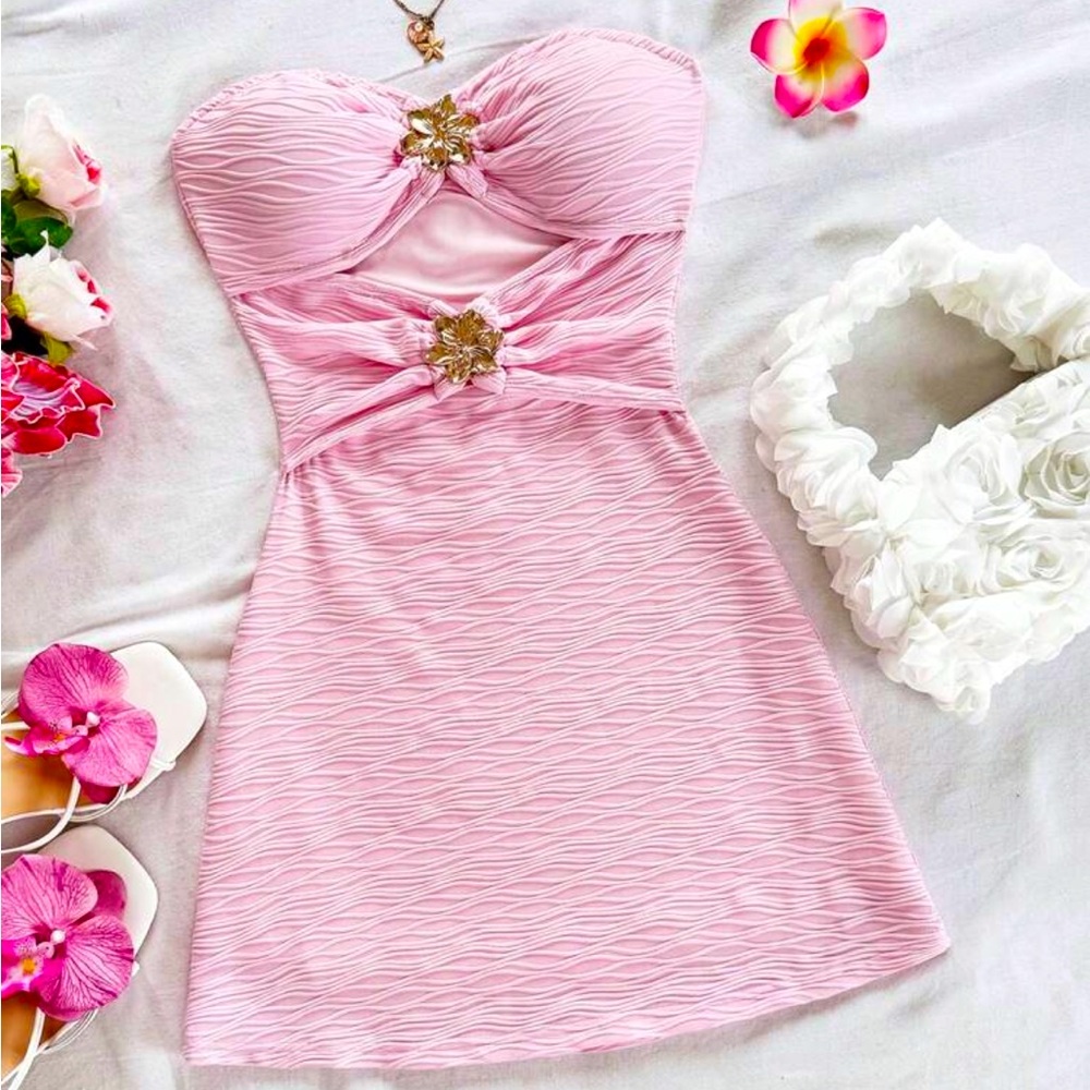Elegant Pink Strapless Dress